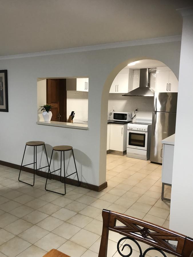 Villa Sa House à Modbury Extérieur photo